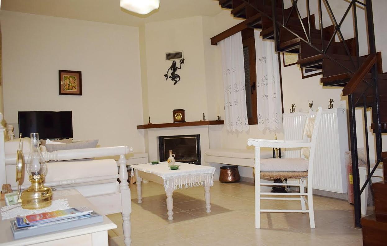 Villa Helidoni Pondikiana Buitenkant foto