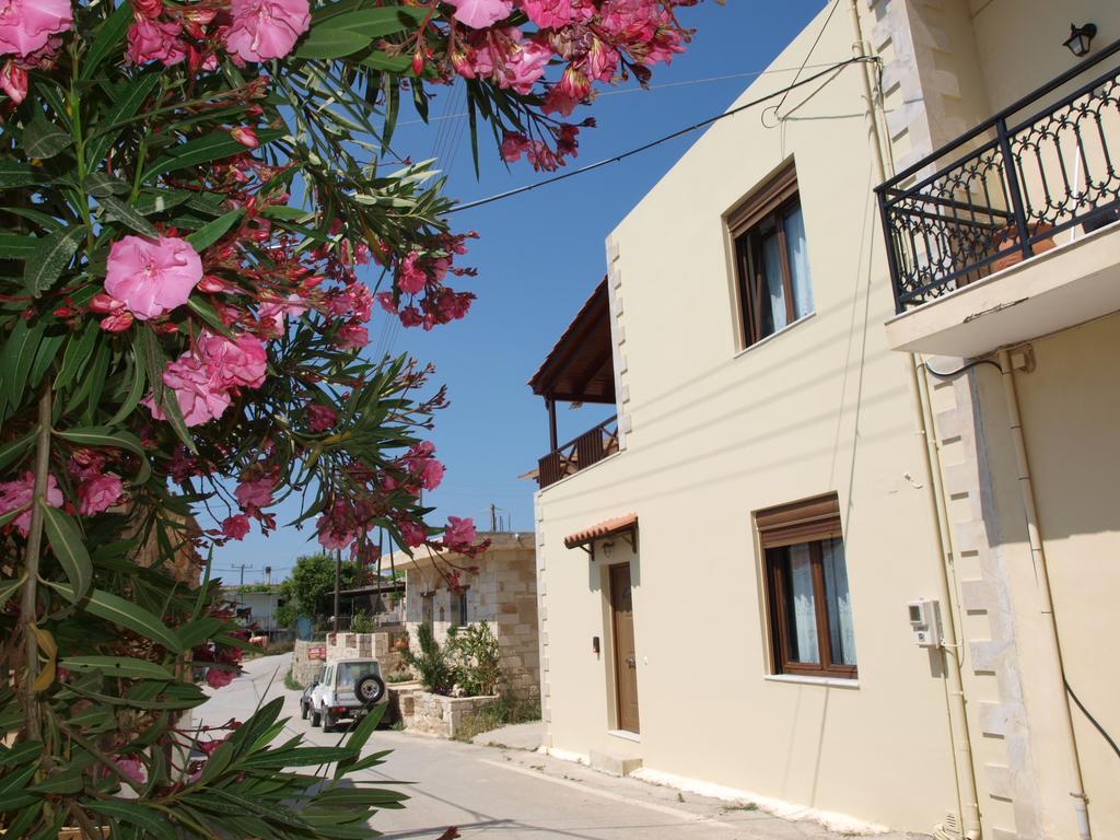 Villa Helidoni Pondikiana Buitenkant foto